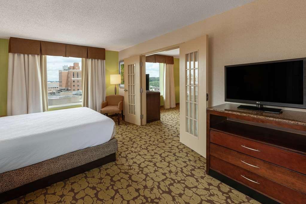 Hilton Garden Inn Pittsburgh University Place Phòng bức ảnh