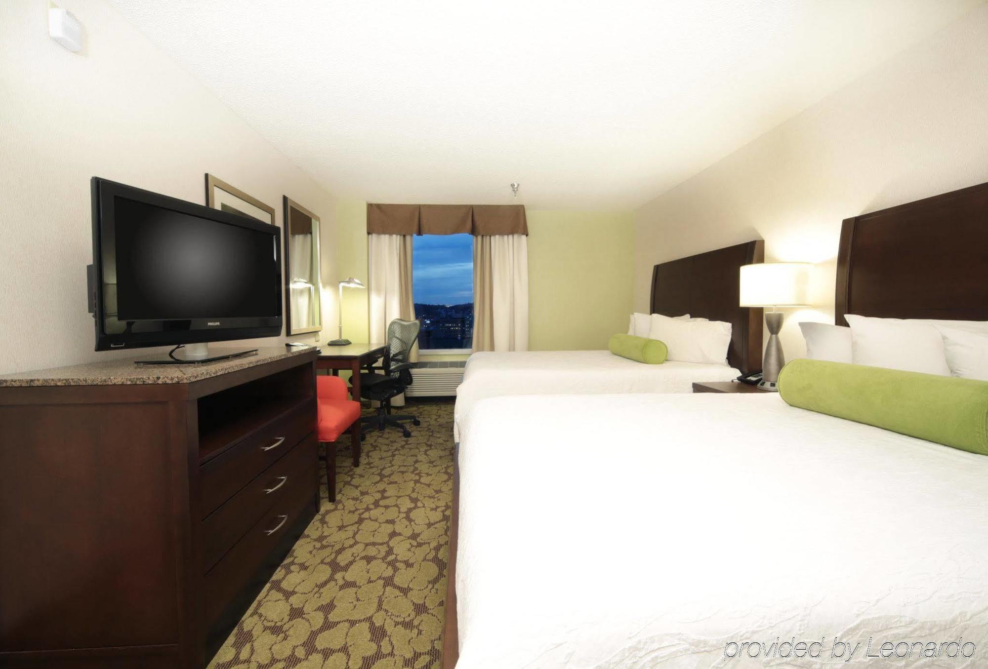 Hilton Garden Inn Pittsburgh University Place Ngoại thất bức ảnh