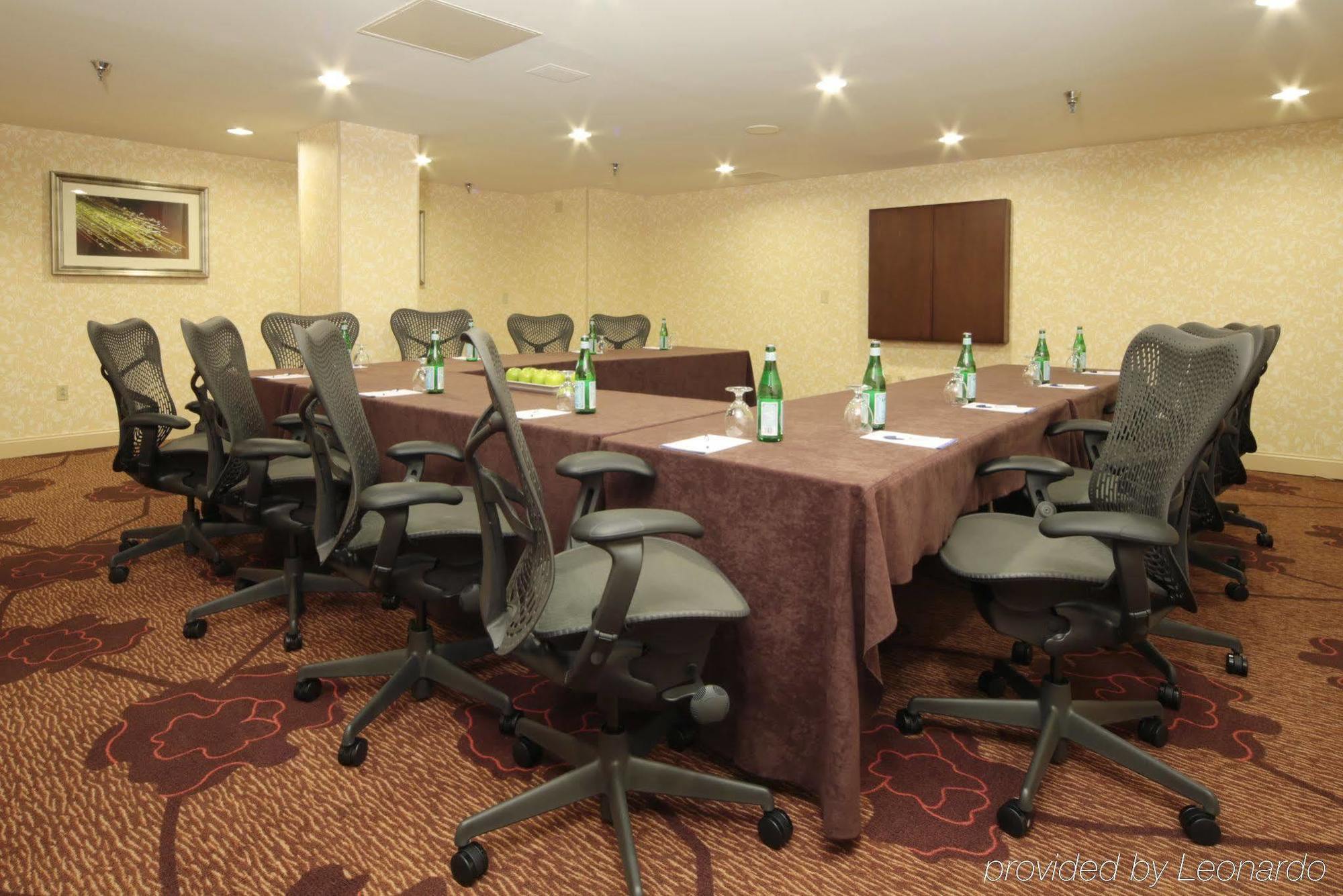 Hilton Garden Inn Pittsburgh University Place Kinh doanh bức ảnh