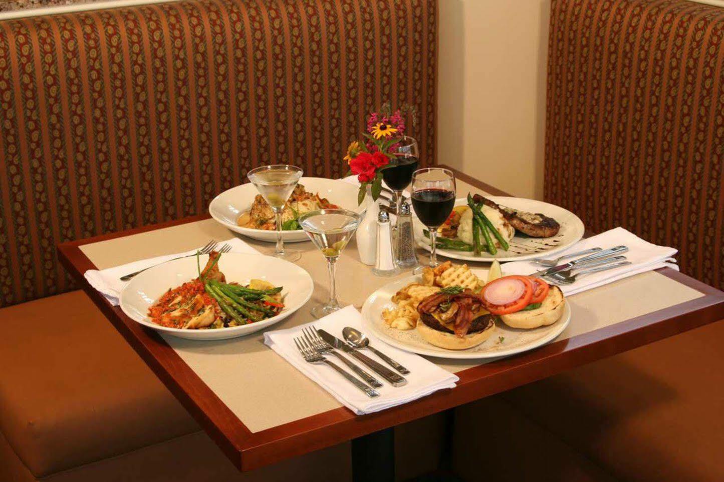 Hilton Garden Inn Pittsburgh University Place Nhà hàng bức ảnh