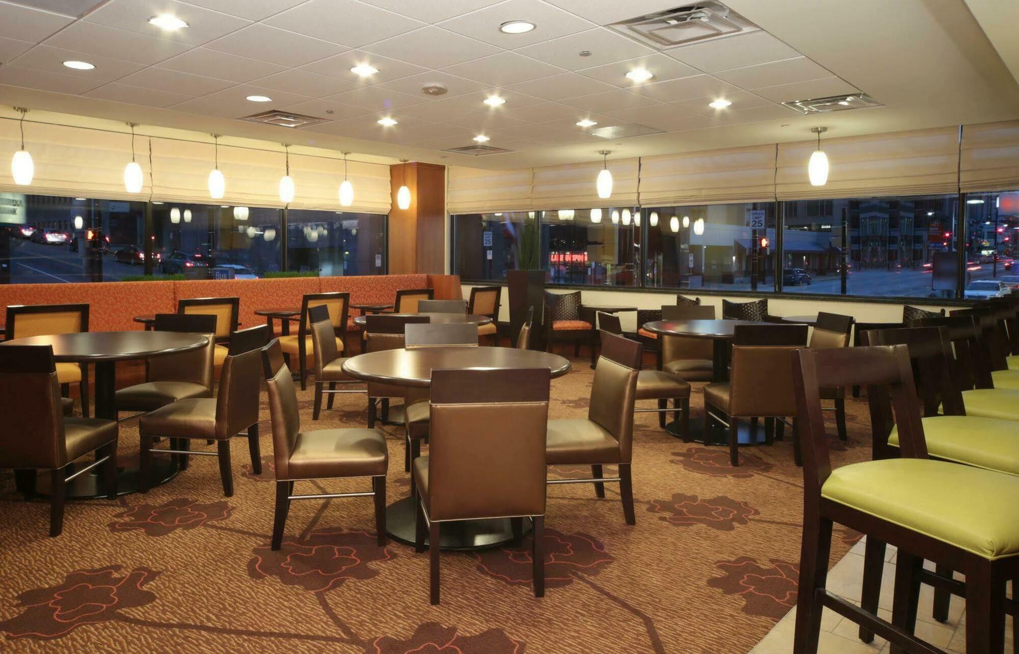 Hilton Garden Inn Pittsburgh University Place Nhà hàng bức ảnh